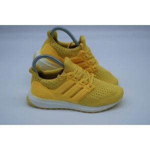 Adidas Youth UltraBoost Ultra Boost 4.0 DNA Size 4Y Women Size 6 Yellow